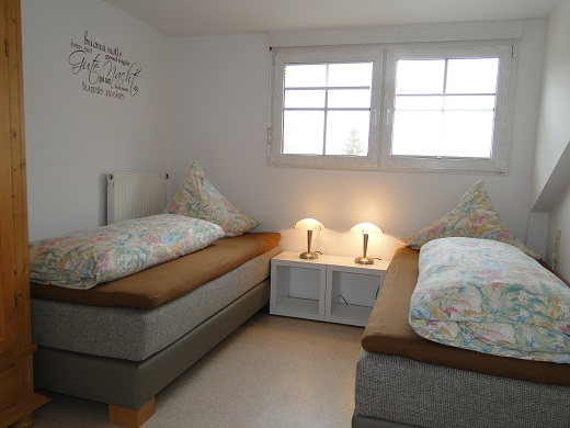 Zweibettzimmer